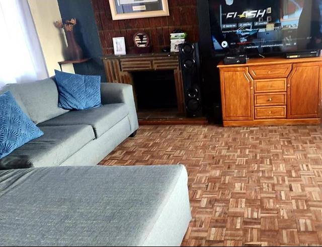 3 BEDROOM HOUSE FOR SALE IN BRACKENDOWNS